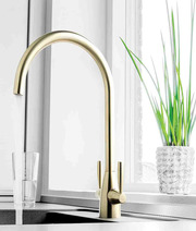 Gold Kitchen Tap Styles for Sleek,  Modern Homes